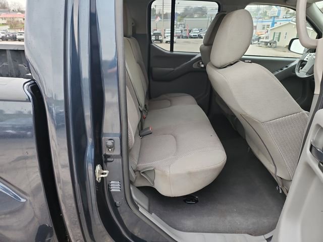 Used 2019 Nissan Frontier SV image 10