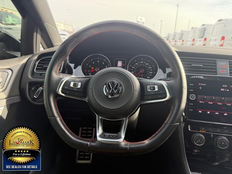 Used 2018 Volkswagen GTI SE w/ SE Leather Package image 30
