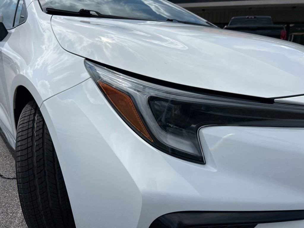 Used 2023 Toyota Corolla SE FWD image 29