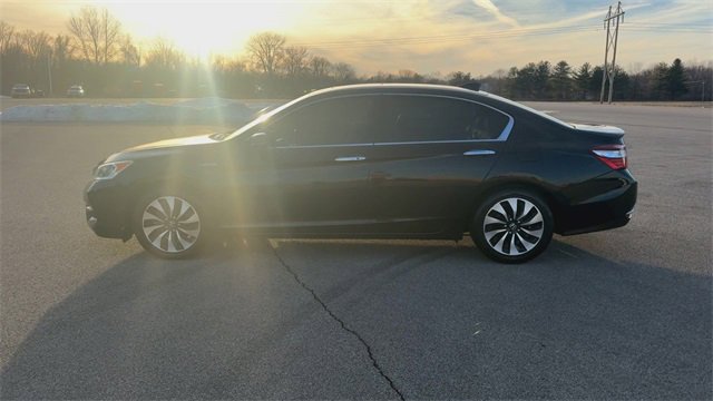 Used 2017 Honda Accord EX-L image 5