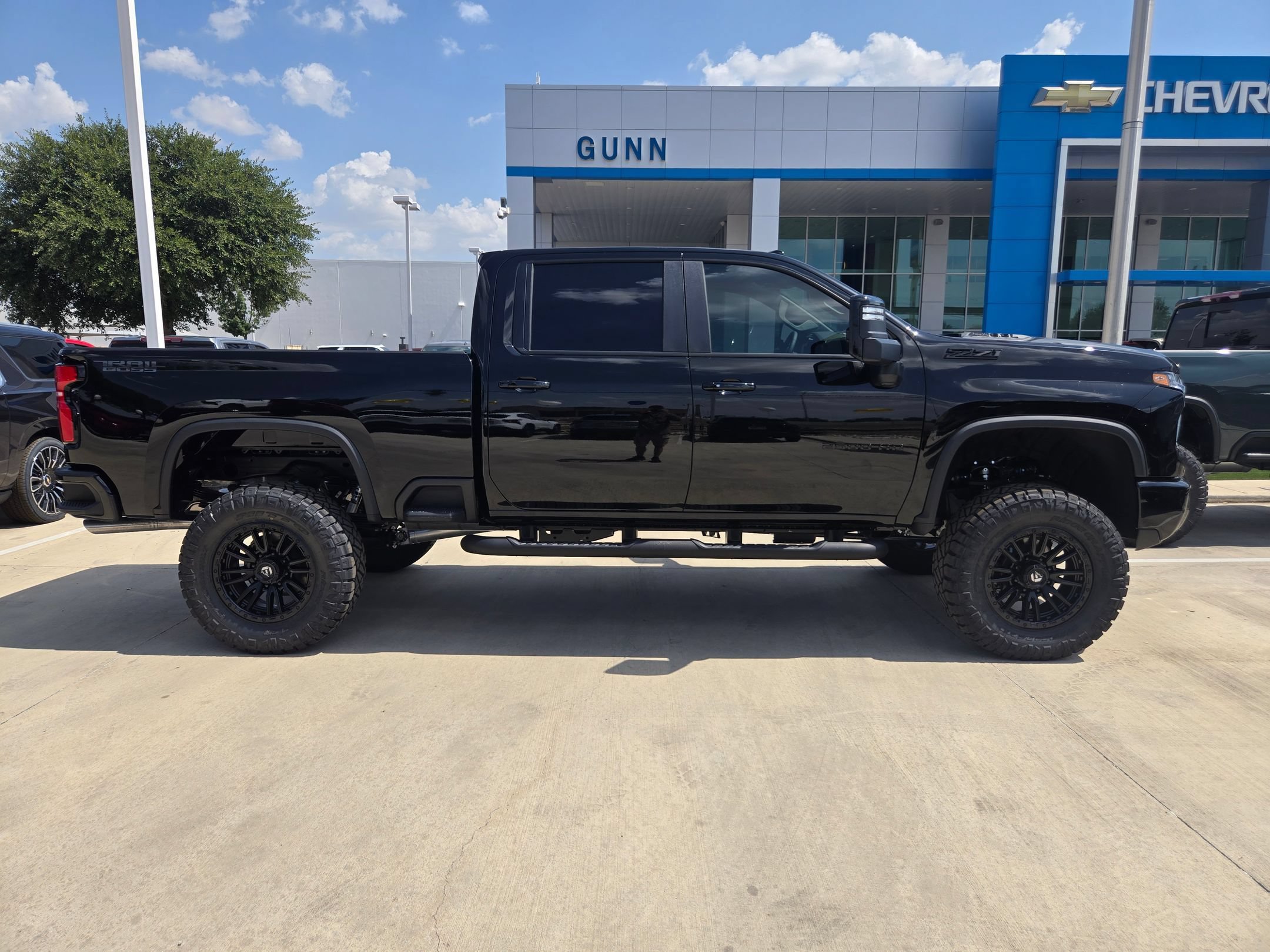 New 2026 Chevrolet Silverado 2500 LT w/ Trail Boss Package AWD/4WD image 8