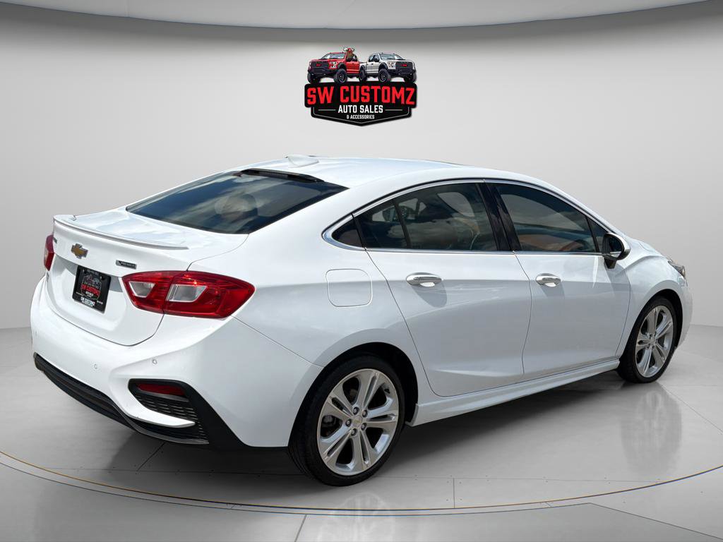 Used 2017 Chevrolet Cruze Premier image 7