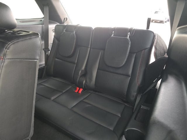 Used 2023 Ford Explorer ST-Line AWD/4WD image 9