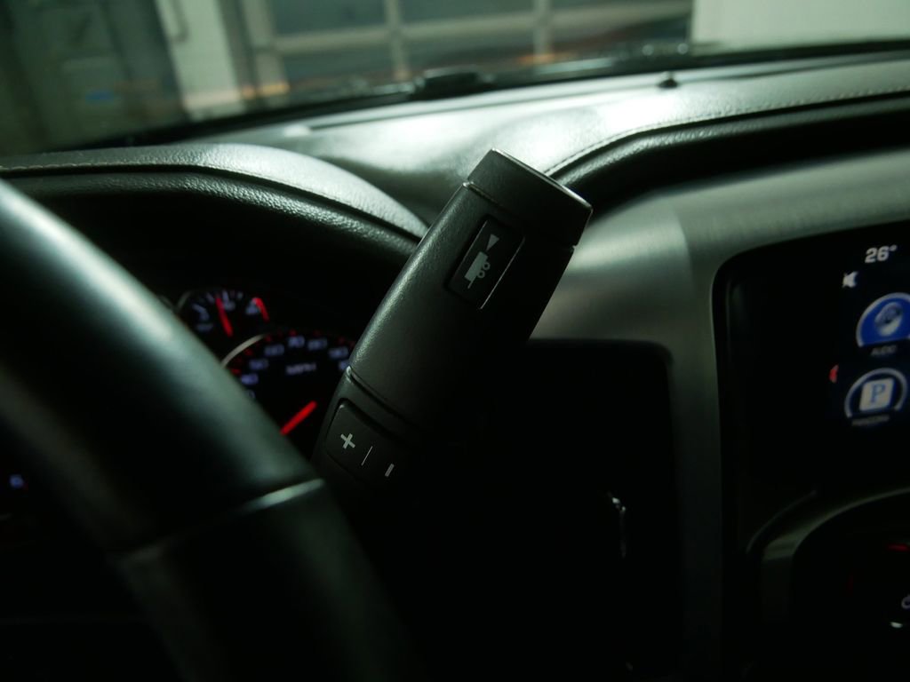 Used 2014 GMC Sierra 1500 SLT w/ SLT Crew Cab Value Package image 23