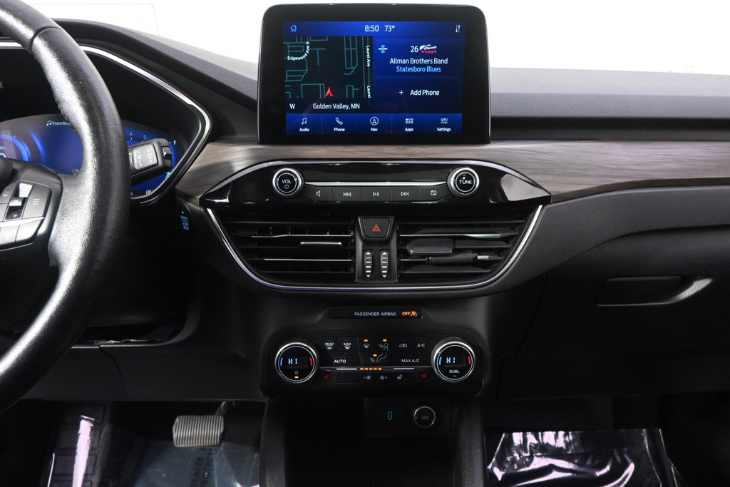 Used 2020 Ford Escape Titanium AWD/4WD image 27