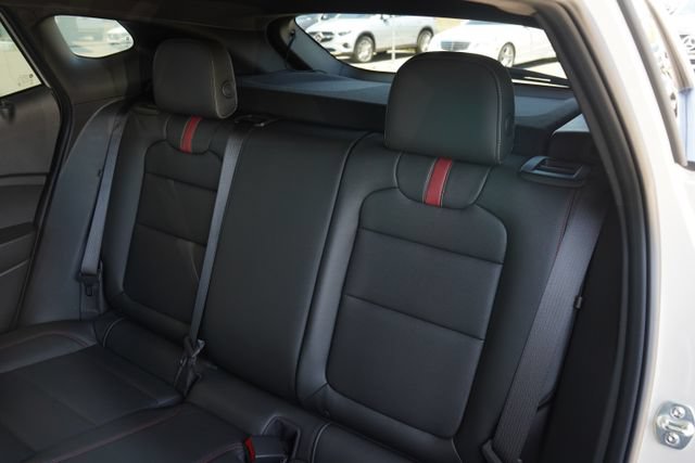 Used 2026 Chevrolet Trax RS w/ Sunroof Package FWD image 27