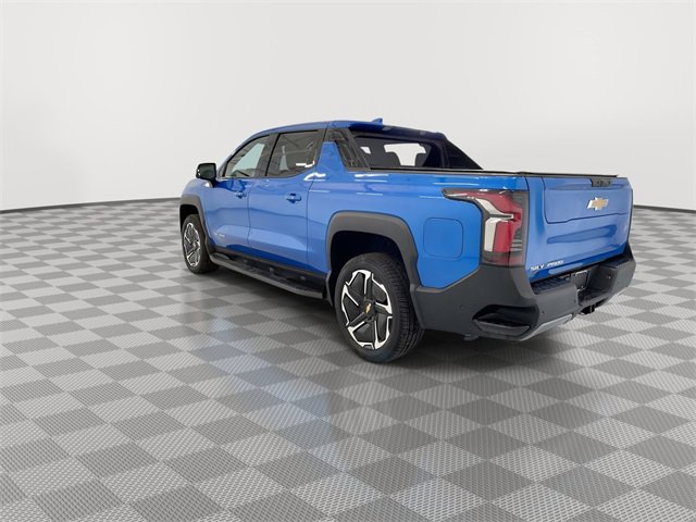 Used 2025 Chevrolet Silverado EV LT w/ LT Premium Package image 8
