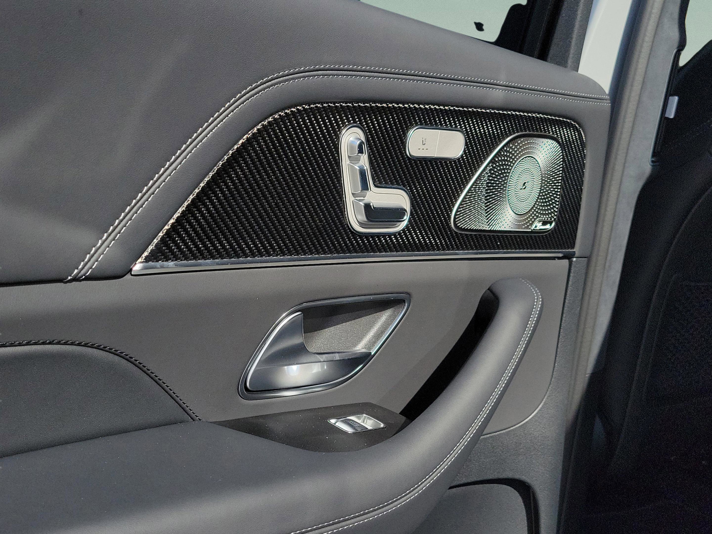 New 2026 Mercedes-Benz GLS 63 AMG 4MATIC image 13