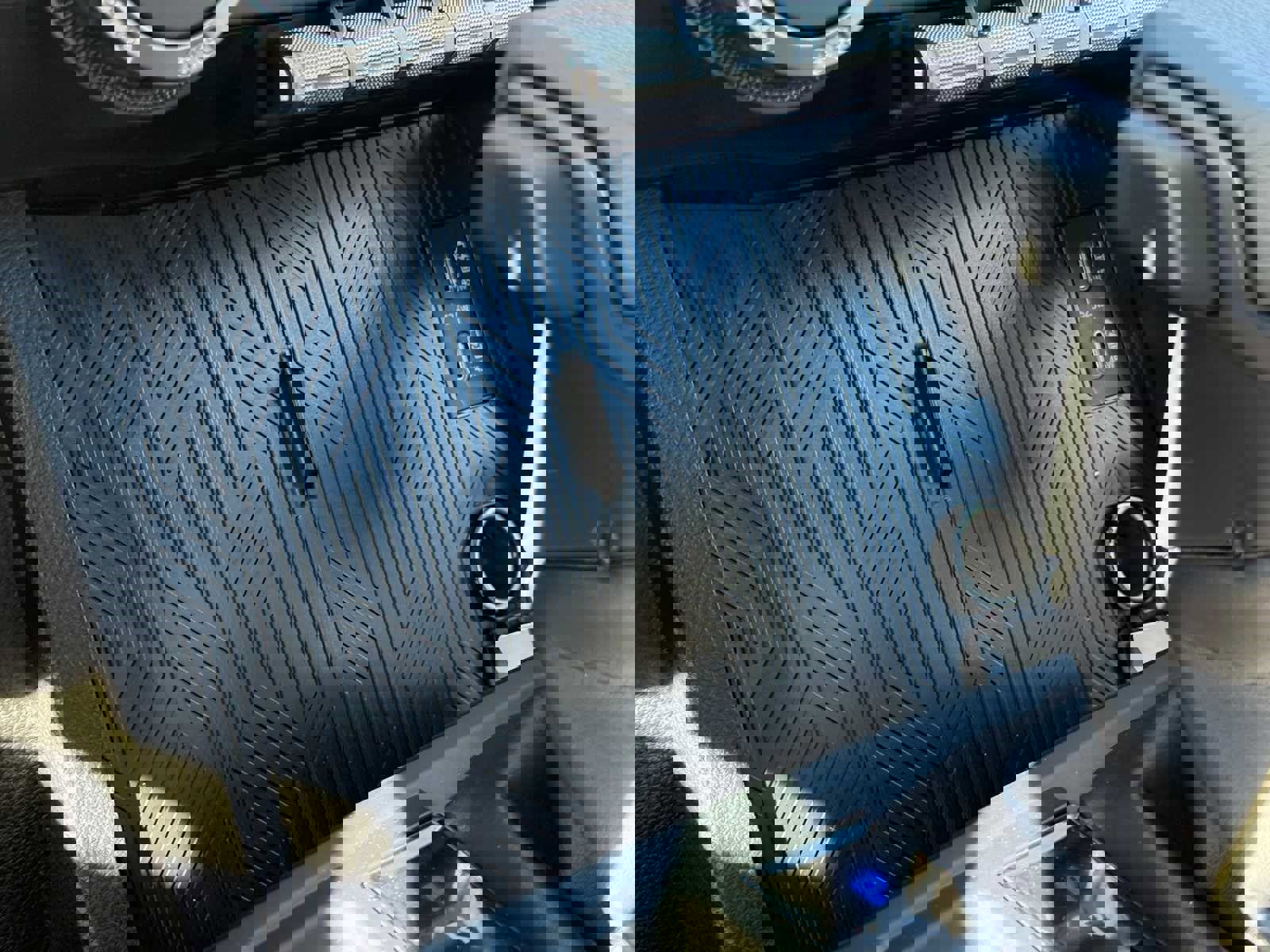 New 2025 Toyota Tacoma TRD Off-Road image 17