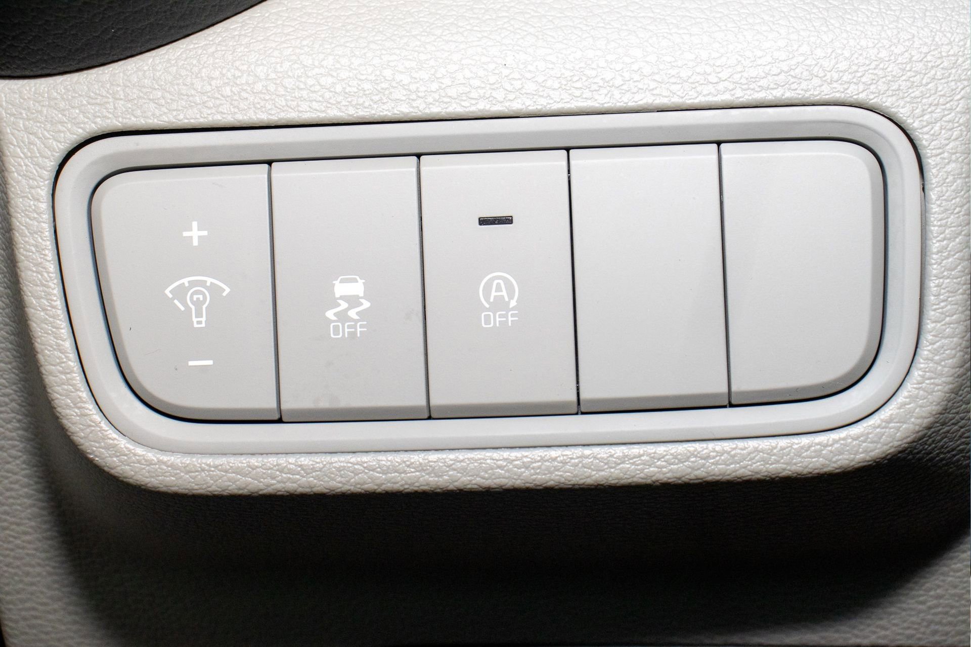 Used 2023 Kia Soul LX image 25