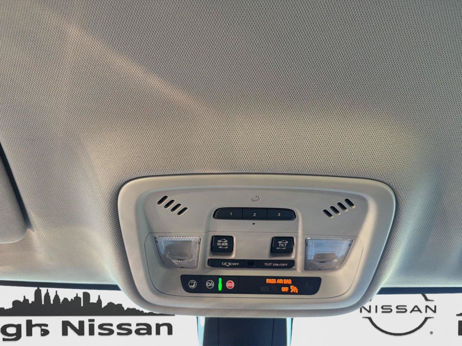Used 2021 Chevrolet Traverse High Country AWD/4WD image 29