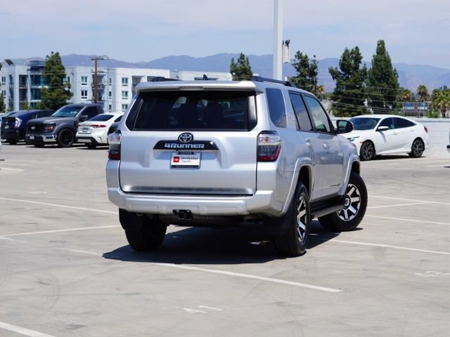 Used 2024 Toyota 4Runner TRD Off-Road Premium AWD/4WD image 7