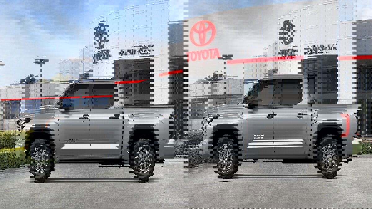 New 2026 Toyota Tundra SR5 image 4