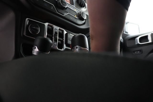 Used 2023 Jeep Wrangler Unlimited w/ 8.4" Radio Group AWD/4WD image 35