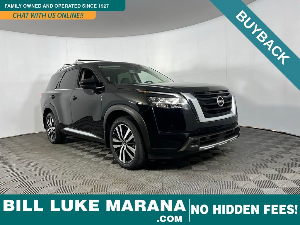 Used 2024 Nissan Pathfinder Platinum image 1