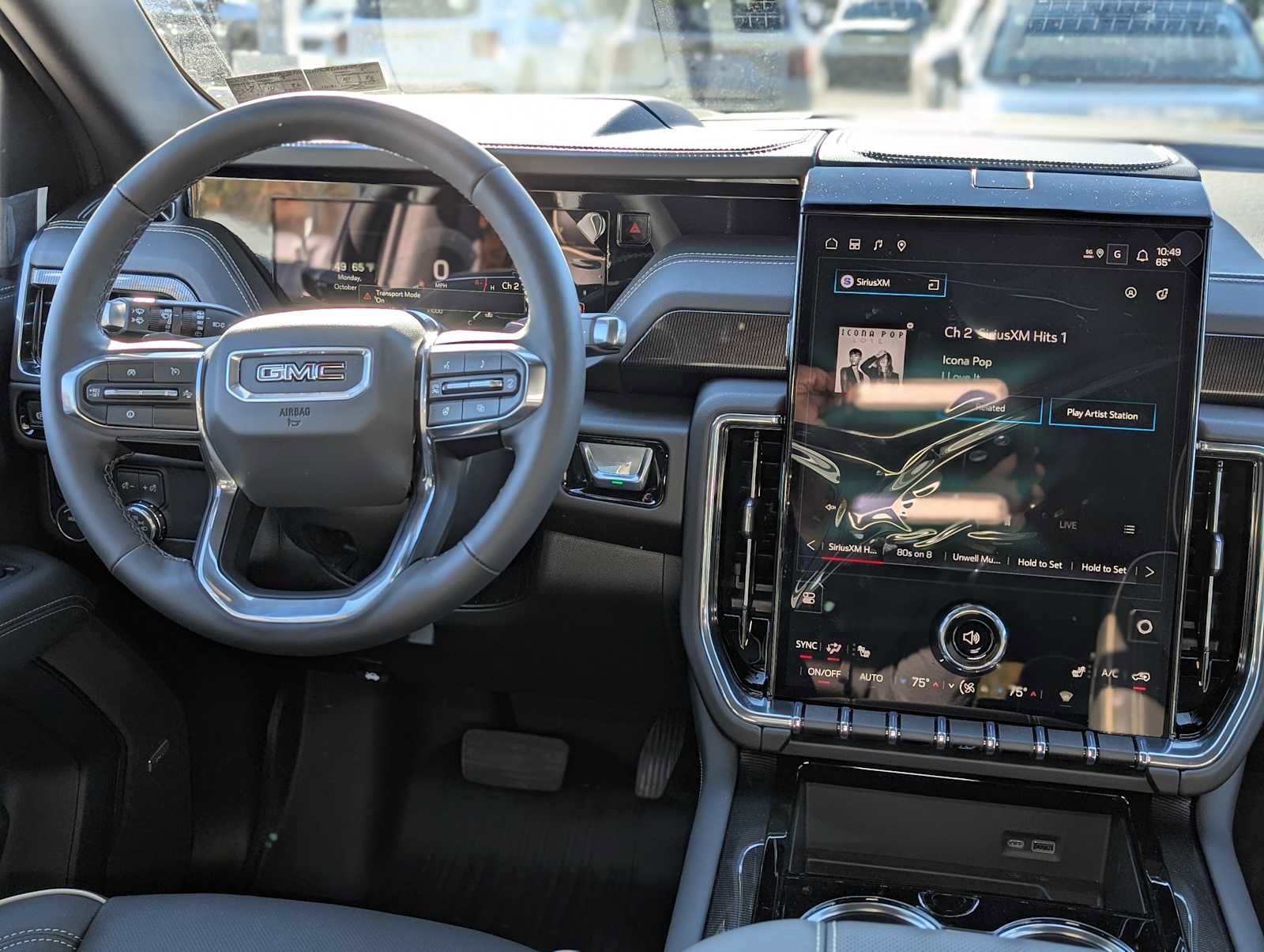 New 2026 GMC Yukon Elevation w/ LPO, Floor Liner Package image 5