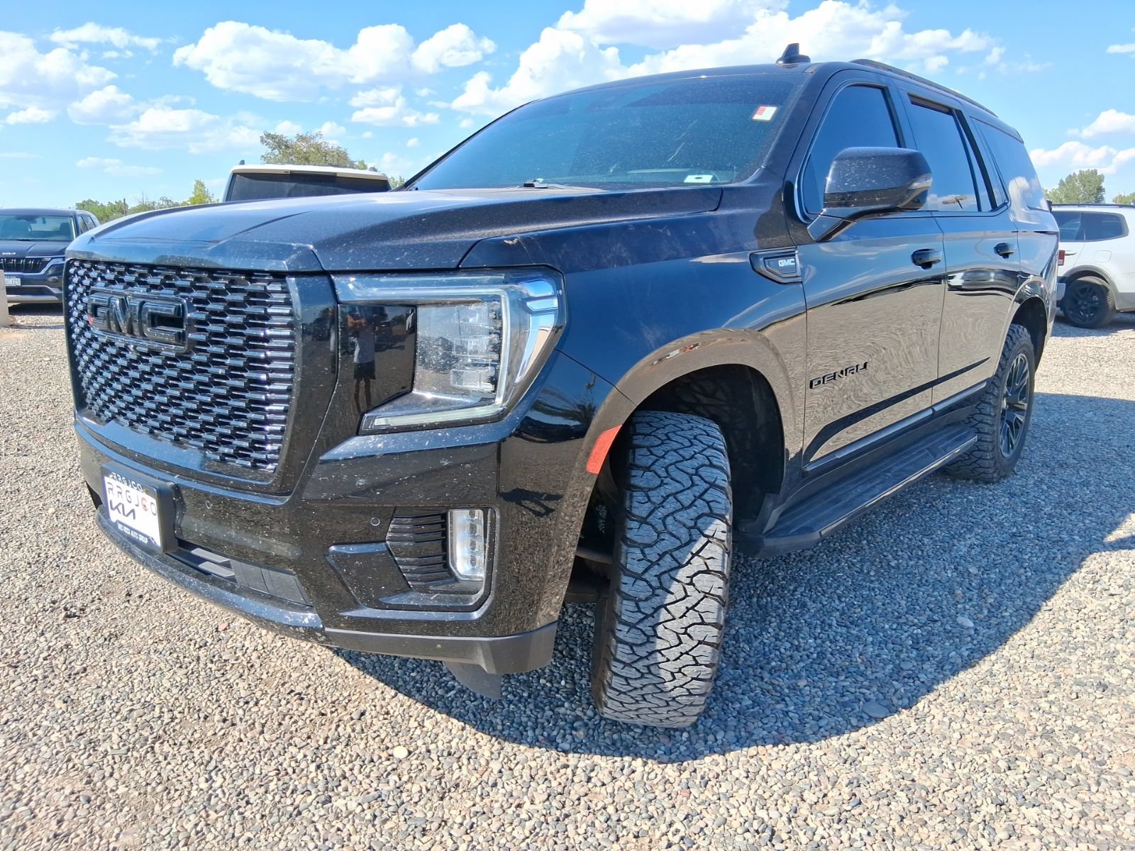 Used 2021 GMC Yukon Denali AWD/4WD image 1