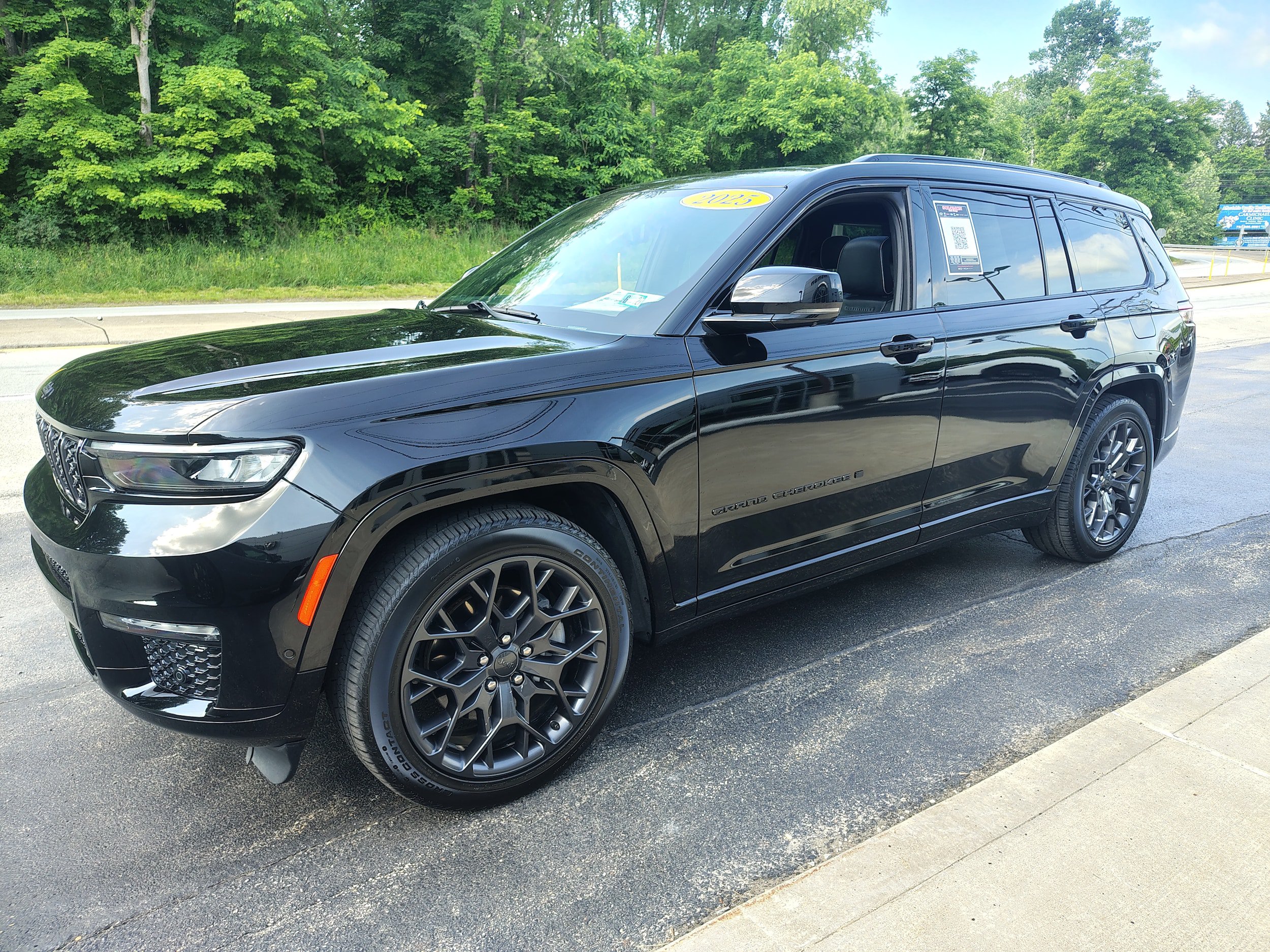 Certified 2025 Jeep Grand Cherokee L Summit AWD/4WD image 5