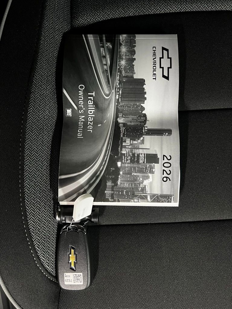 New 2026 Chevrolet TrailBlazer LT w/ Driver Confidence Package FWD image 34