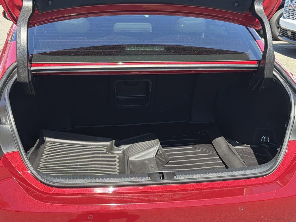 Used 2021 Lexus ES 300h Ultra Luxury w/ Accessory Package 2 image 27