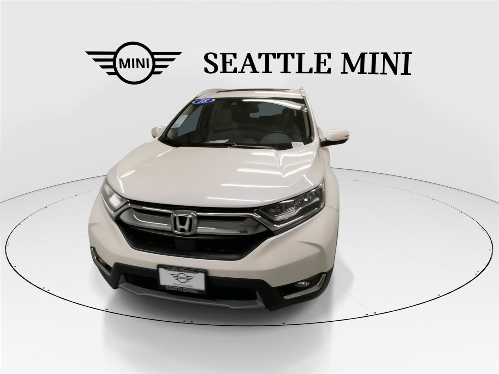 Used 2018 Honda CR-V Touring image 4