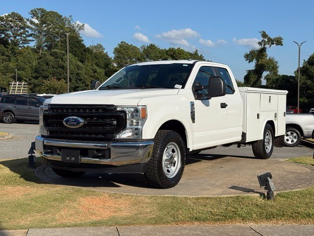 Used 2021 Ford F350 XL w/ Power Equipment Group RWD image 3