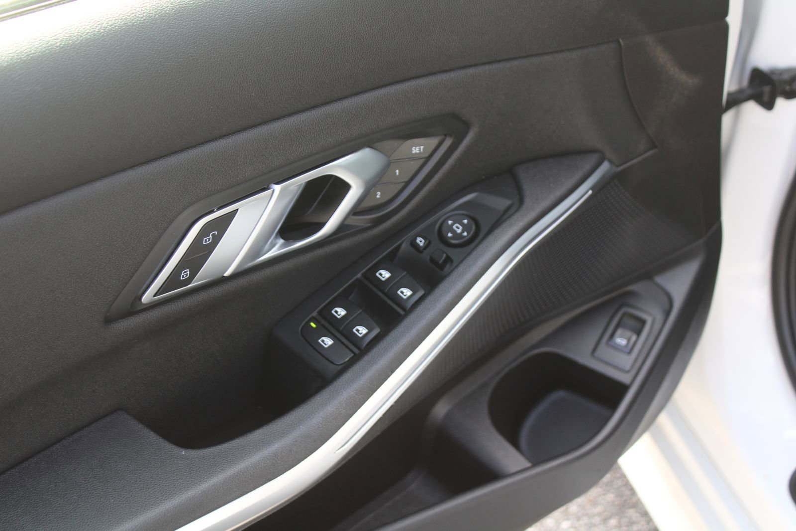 Used 2021 BMW 330i 330i w/ Premium Package image 18