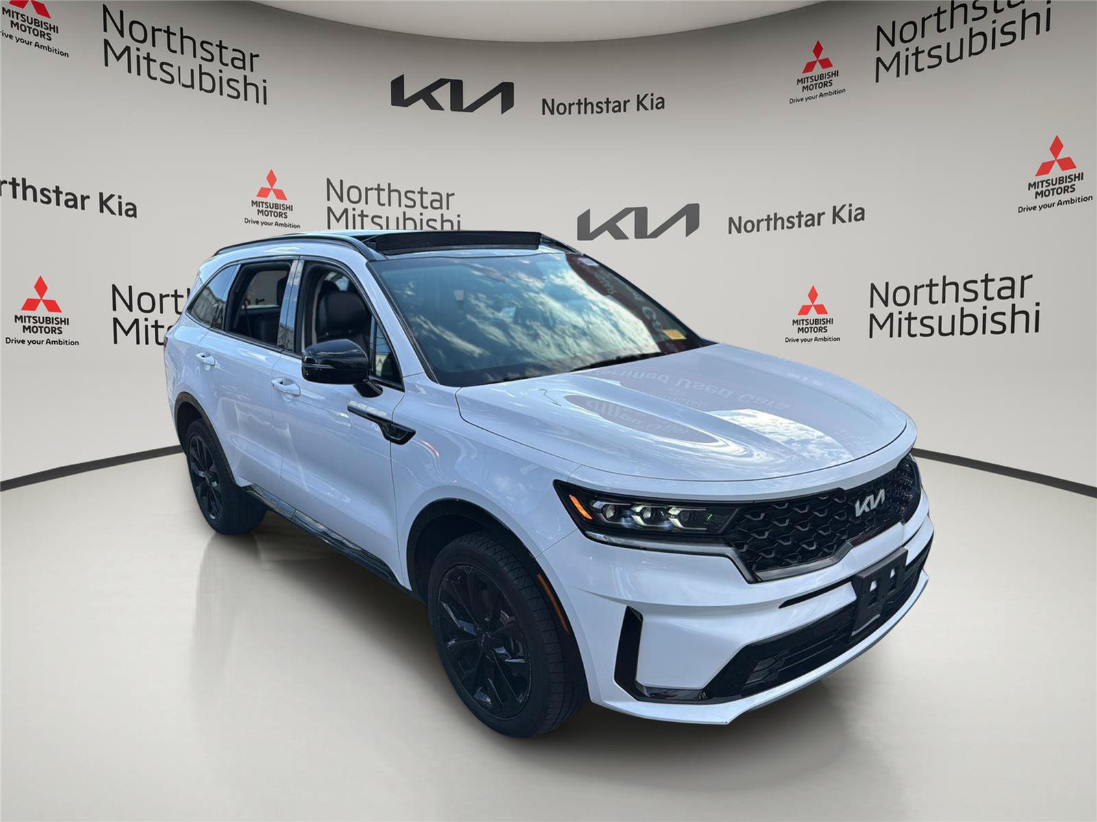 Used 2023 Kia Sorento SX AWD/4WD image 7
