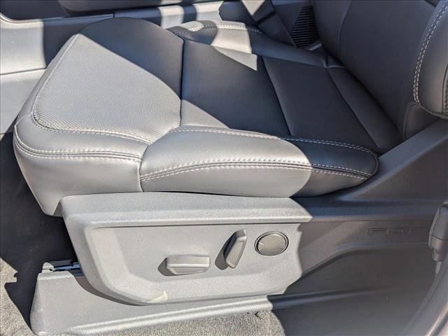 New 2026 Ford Expedition Platinum w/ Driver's Package AWD/4WD image 4