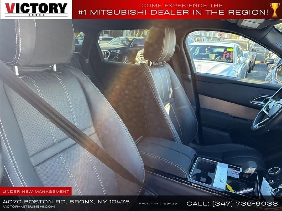Used 2022 Land Rover Range Rover Velar R-Dynamic S AWD/4WD image 17