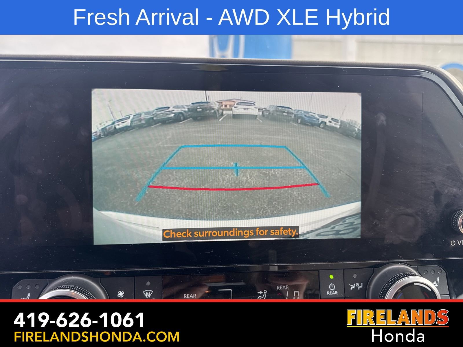 Used 2023 Toyota Highlander XLE image 25