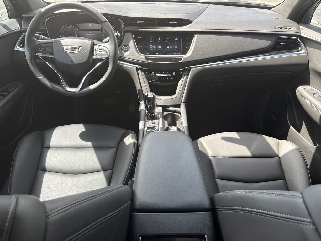 Used 2024 Cadillac XT6 Luxury FWD image 27