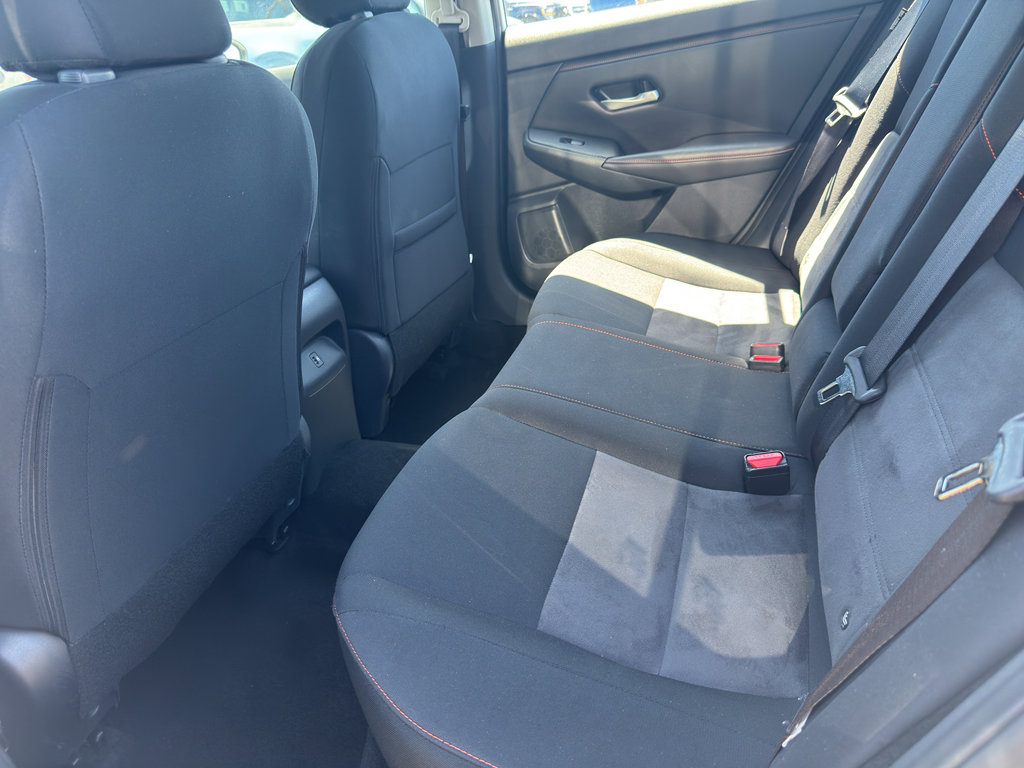 Used 2024 Nissan Sentra SR FWD image 9