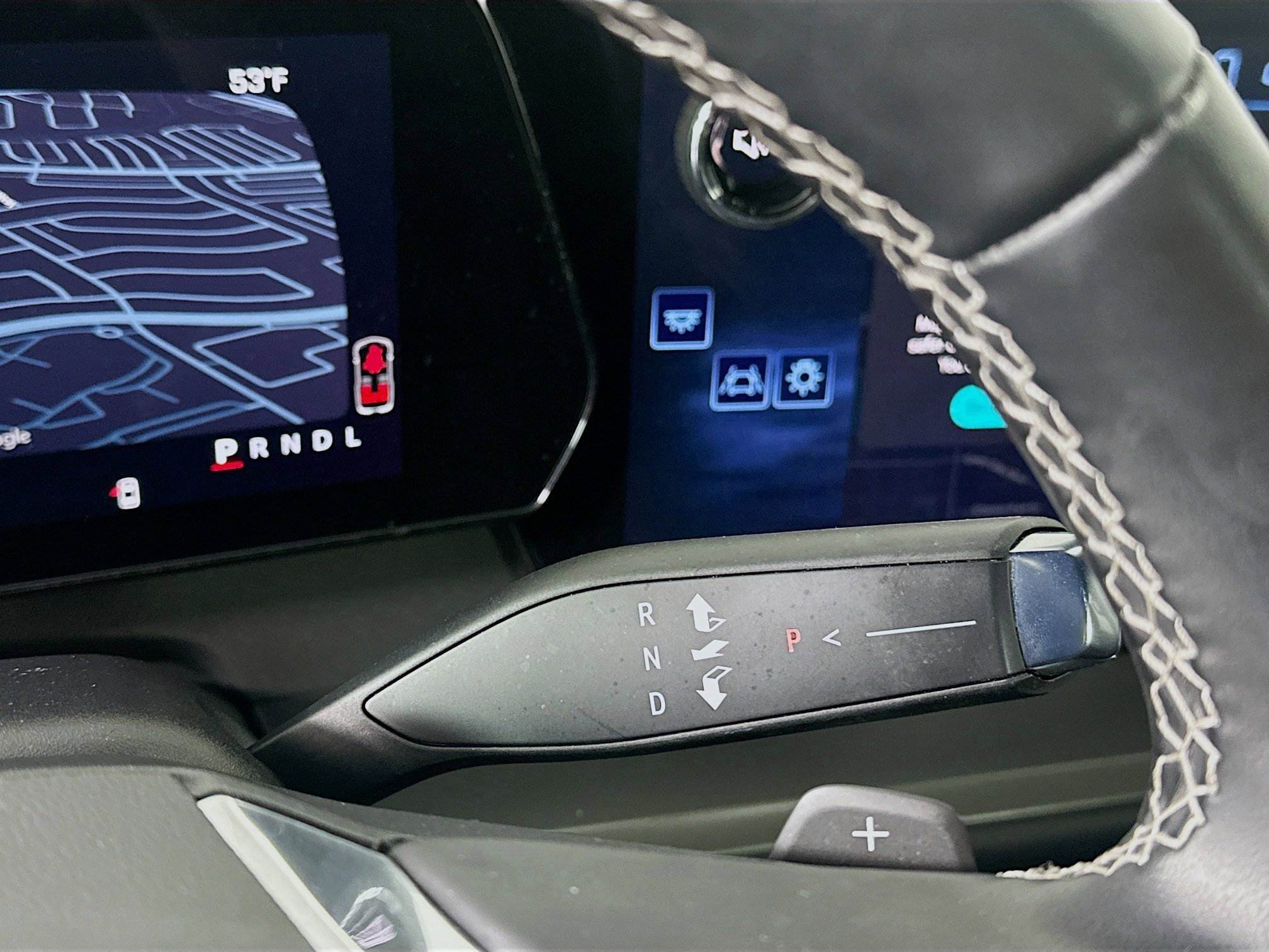 Used 2025 Chevrolet Traverse LT image 25