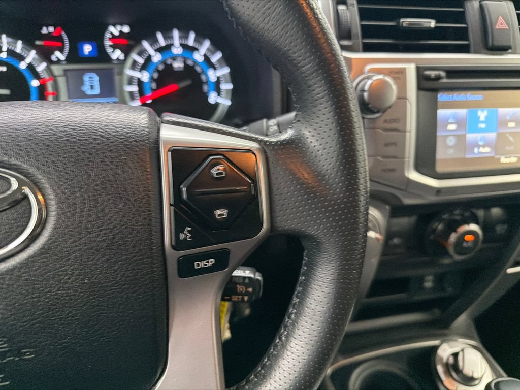Used 2019 Toyota 4Runner SR5 AWD/4WD image 25