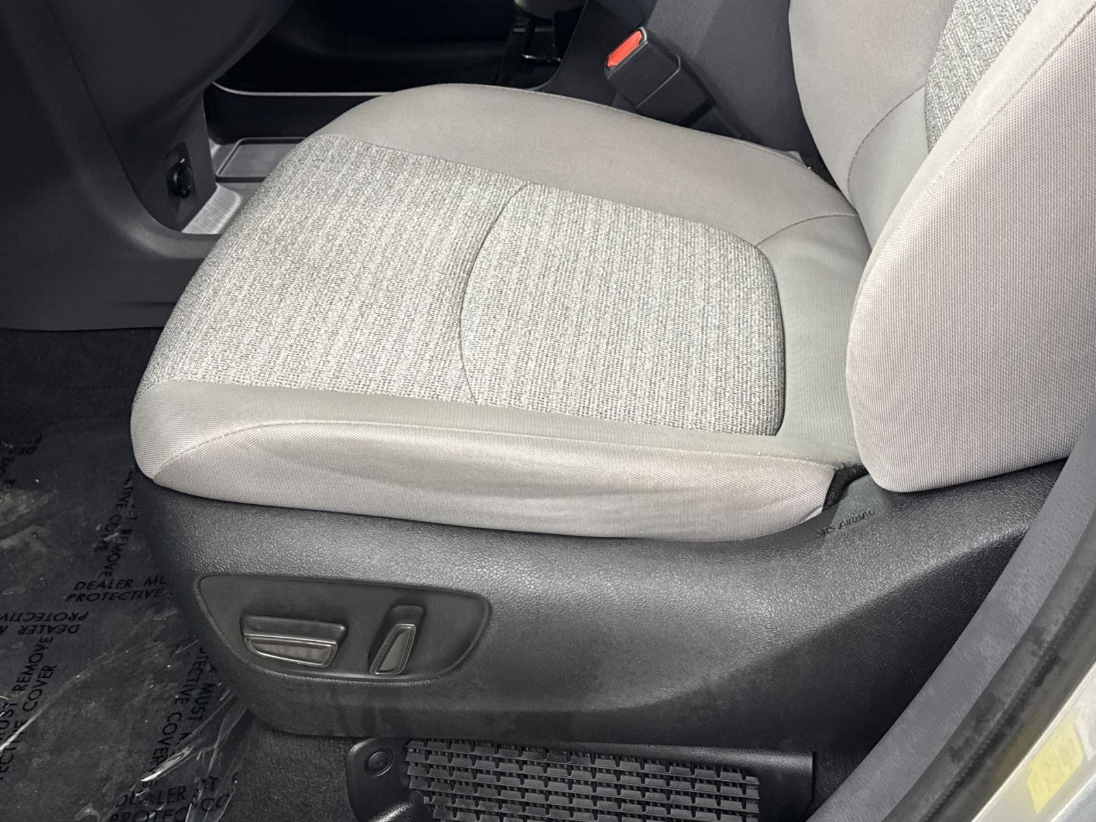 Used 2023 Toyota Sienna LE image 18