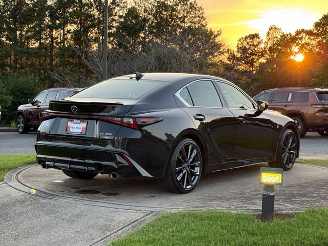 Used 2022 Lexus IS 350 F Sport AWD/4WD image 7
