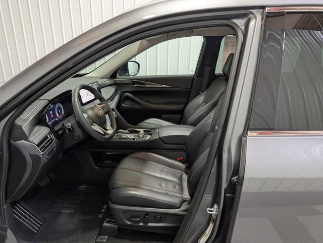 Used 2023 INFINITI QX60 Luxe w/ Cargo Package AWD/4WD image 17