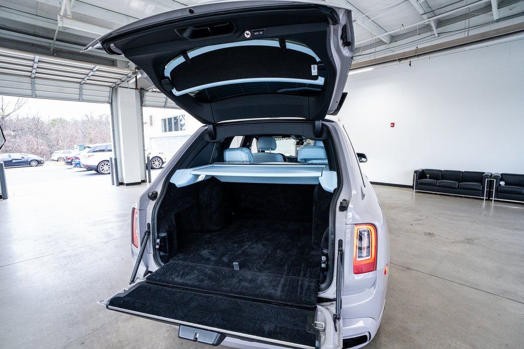 Used 2022 Rolls-Royce Cullinan image 74