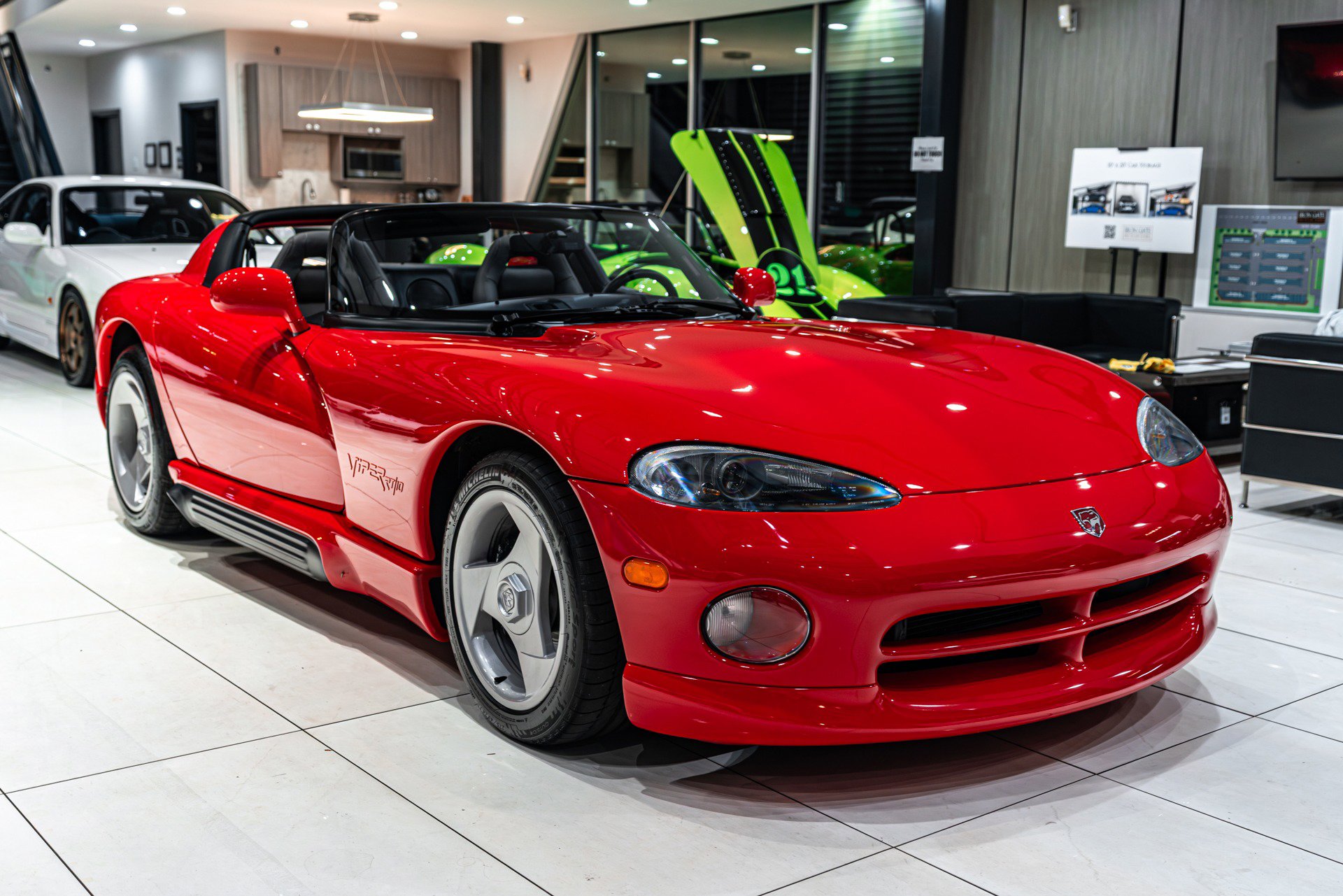 Used 1993 Dodge Viper RT/10 image 48