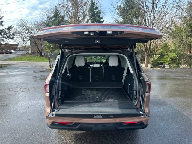 Used 2025 Lincoln Navigator L Black Label image 32