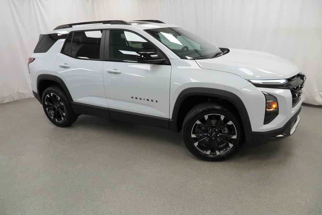 New 2027 Chevrolet Equinox RS AWD/4WD image 6