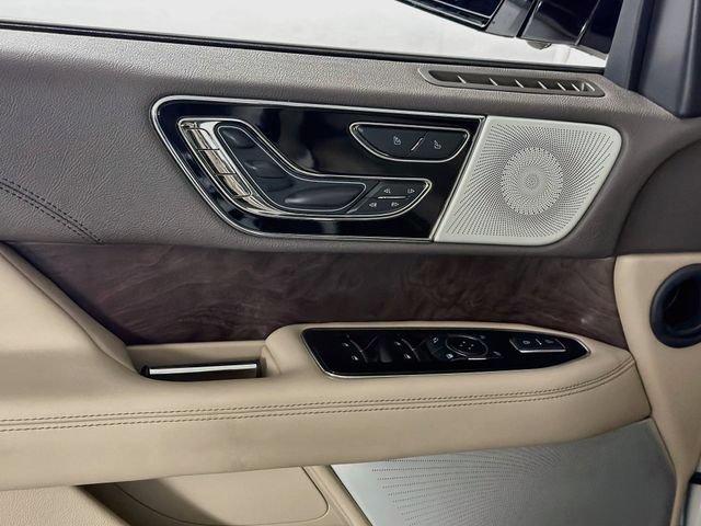 Certified 2024 Lincoln Navigator Reserve AWD/4WD image 21