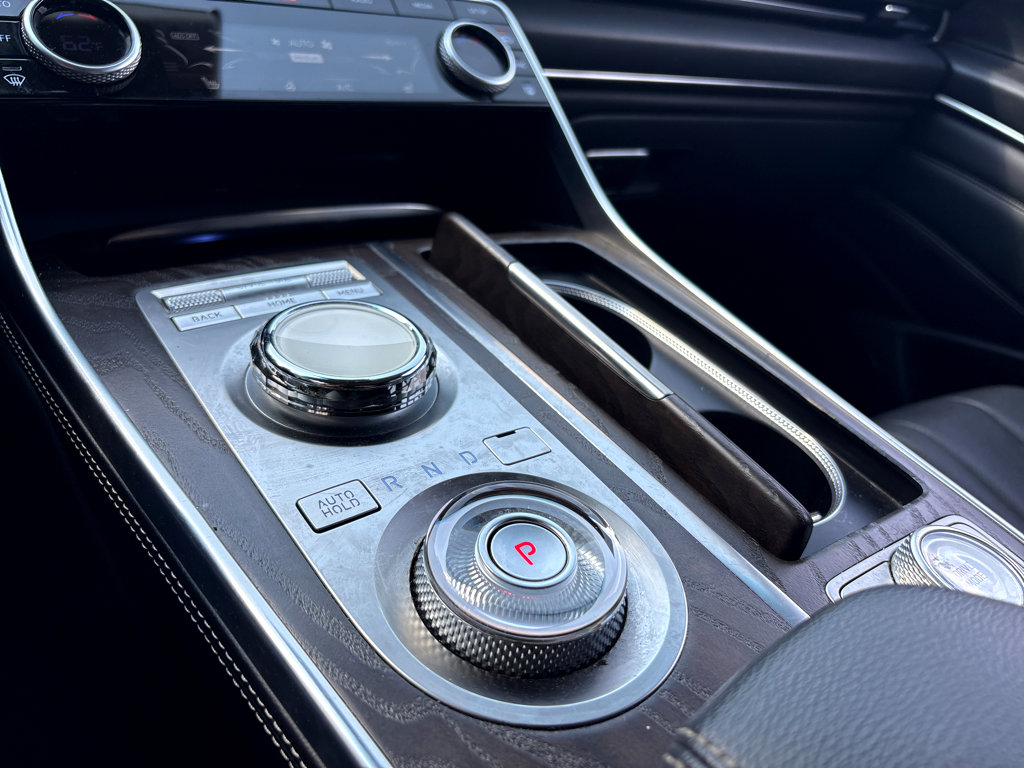 Used 2024 Genesis GV80 2.5T image 12