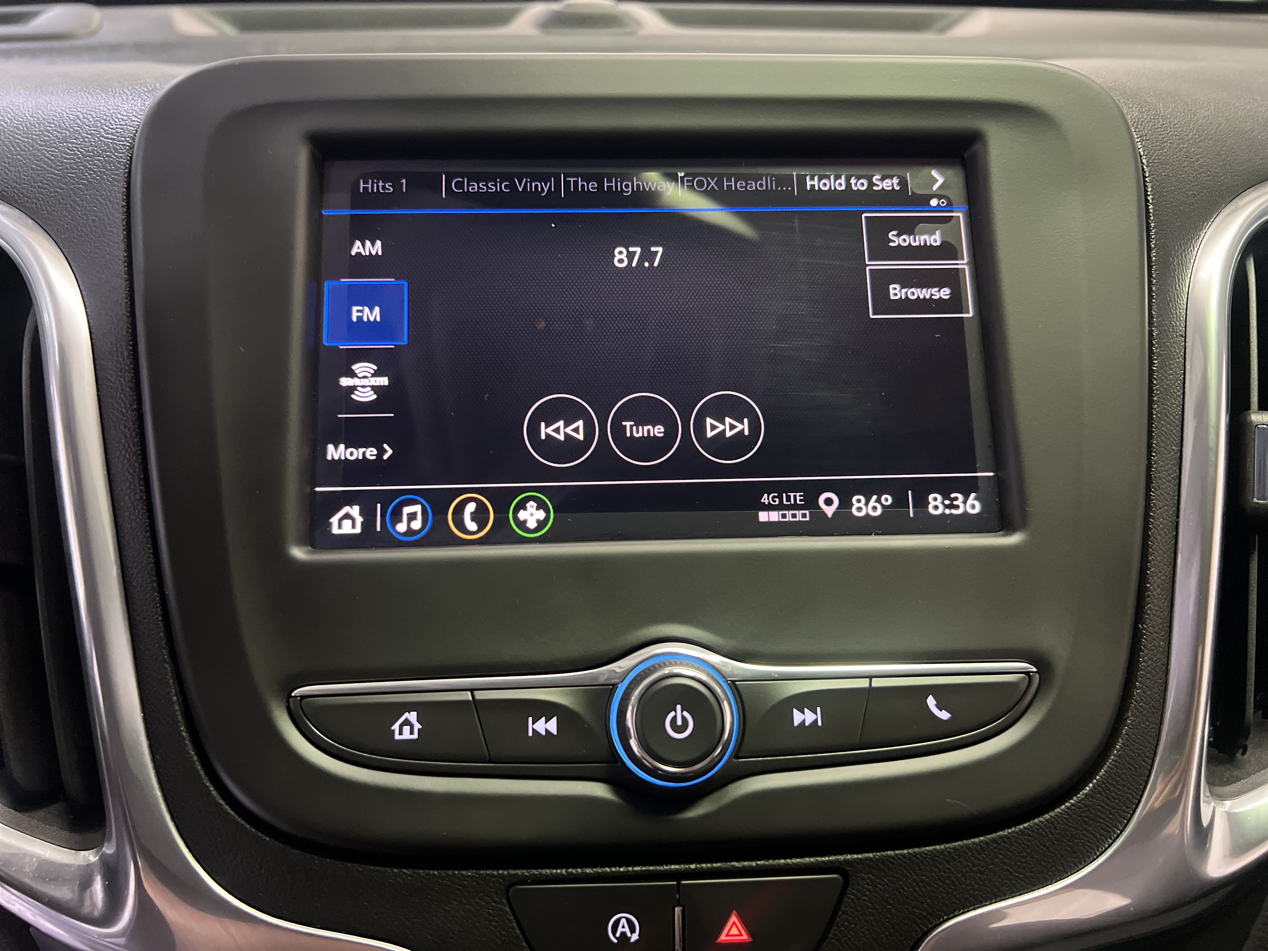 Certified 2024 Chevrolet Equinox LT FWD image 18