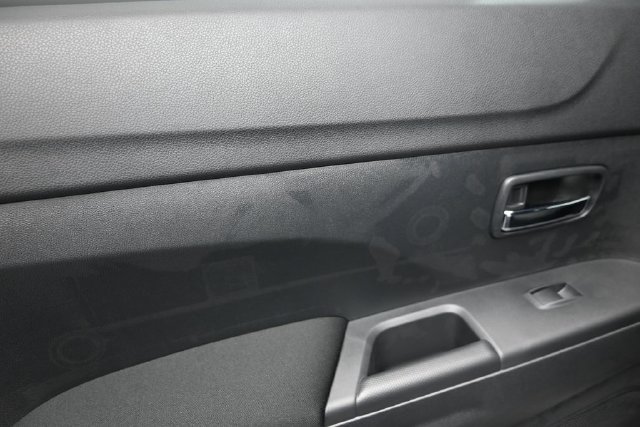 New 2027 Mitsubishi Outlander Sport ES FWD image 9