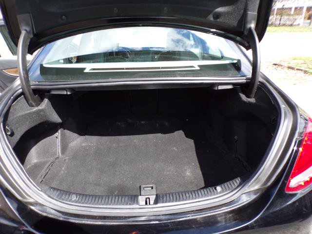 Used 2016 Mercedes-Benz C 300 4MATIC Sedan image 12