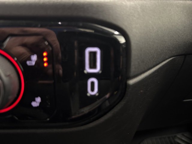 Used 2025 Chevrolet Silverado 1500 LT image 22