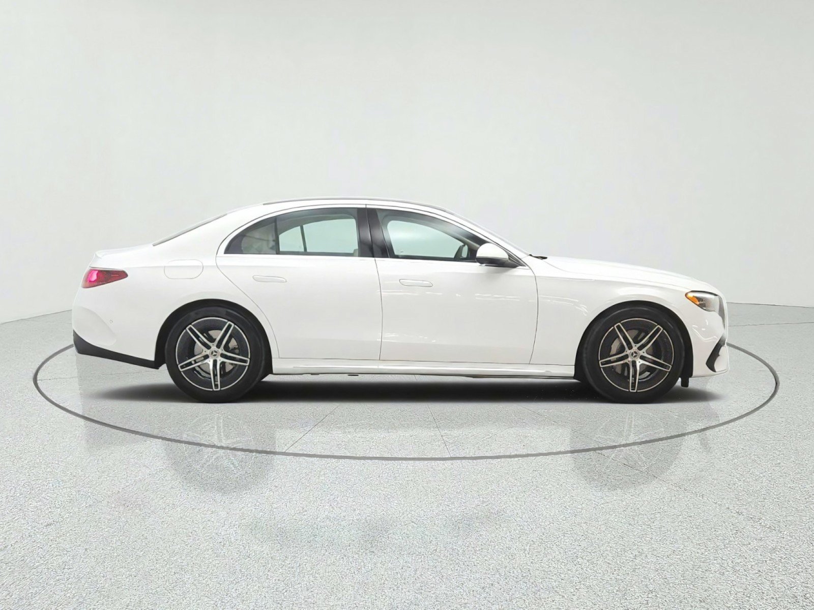 Certified 2026 Mercedes-Benz E 350 Sedan image 4