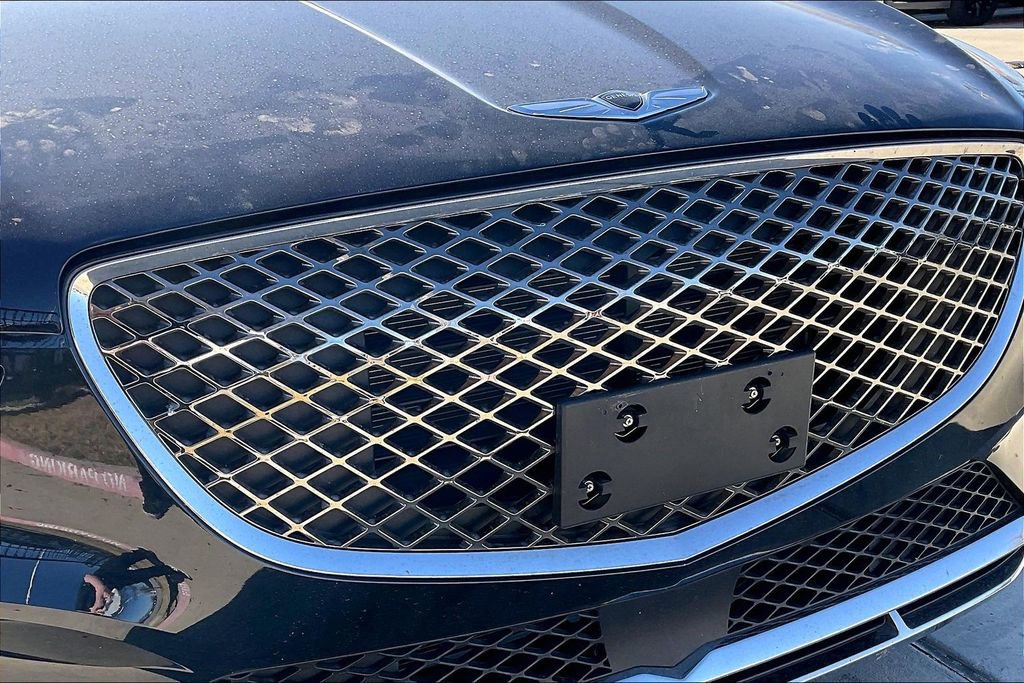 Used 2024 Genesis GV70 2.5T w/ Select Package image 34